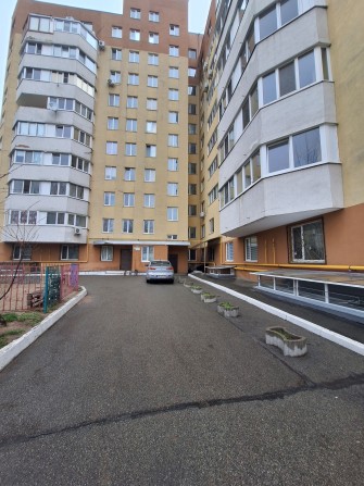 Продам  3 кімнатну квартиру вул. Левицкого - фото 1