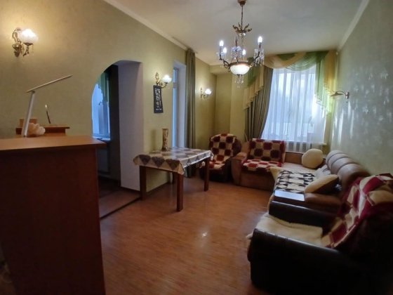 Продам 2-х к.кв 101кв.м ДДЕГРЕС з великою терасою від власника ТОРГ Кам'янське