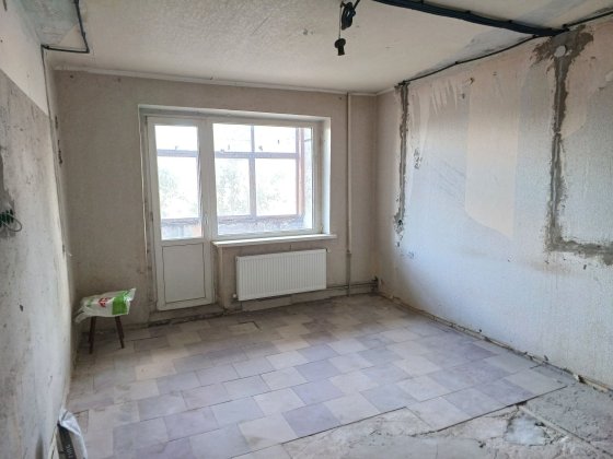 Продам 2 кв .АО газ.,2 мкр. 39 гимгазия 20000$ Кам'янське