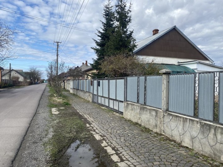 Поодаж  комунальної квартири в центрі міста - фото 1
