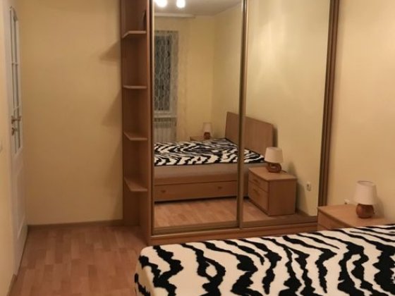 Продам квартиру в центрі міста. Виноградов