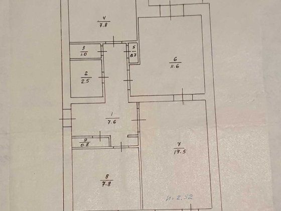 Продам трикімнатну квартиру з індивідуальним опаленням Власівка