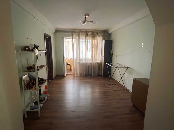 Продам 3 кім. квартиру у Кам'янському, Південний район. З ремонтом. Каменское