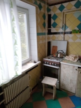 Продам РАЗДЕЛЬНУЮ двухкомнатную квартиру - фото 1
