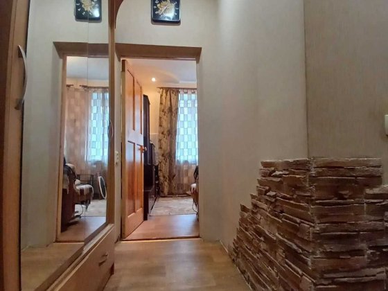 Продажа 2- квартиру с АВТОНОМНЫМ отоплением. Каменское