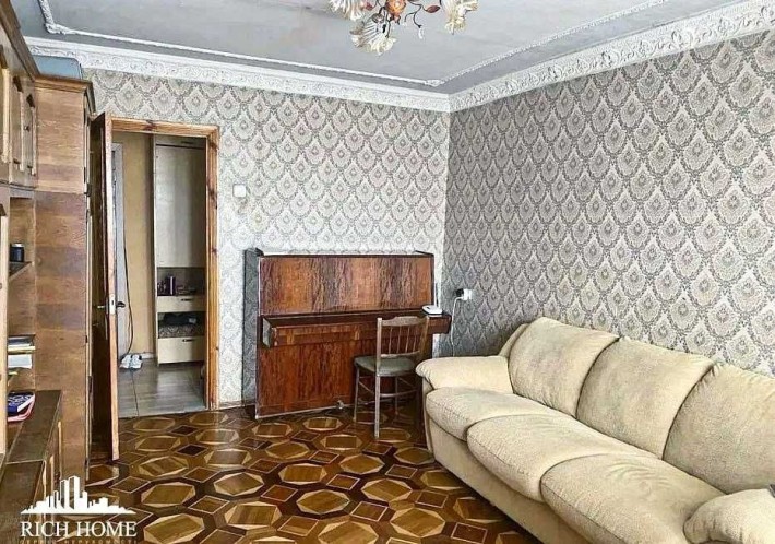 Вишгород центр. вул. Гриненка 1-А. Продаж 2к квартири. Газ! - фото 1