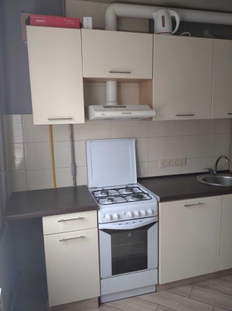 Продам 1 комнатную квартиру на Левом берегу, Є Відновлення. Т - фото 1
