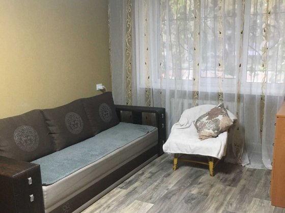 1-кімнатна квартира Дніпробуд Каменское