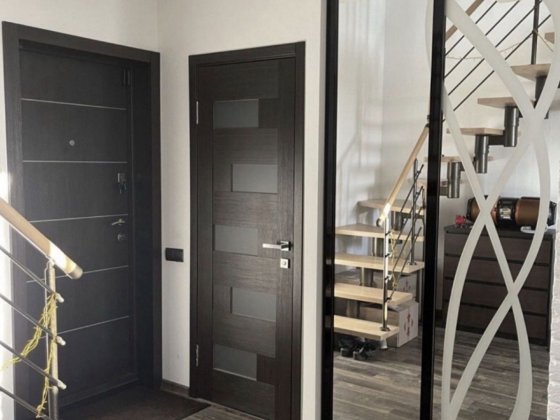 Продаж фантастичної двокімнатної квартири в Вишгороді 68м2 Вышгород