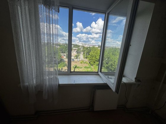 Продам двокімнатну квартиру Дергачи