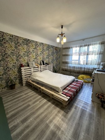 Продам 3-комн Сталинку Центр  YANOVA - фото 1