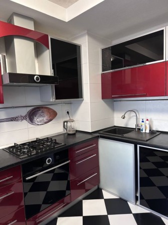 Продам квартиру в Камʼянському , лівий берег, 3-х кімнатна - фото 1