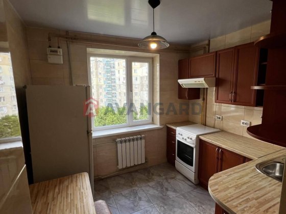 Продається 3-кімнатна квартира, Лівий берег, Кам’янське Кам'янське