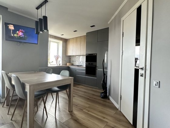 Продаж квартири по вул. Грушевського Дрогобич