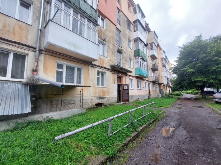 Продаж 2 кім квартири 42м2 вул. Грушевського м. Дрогобич - фото 1