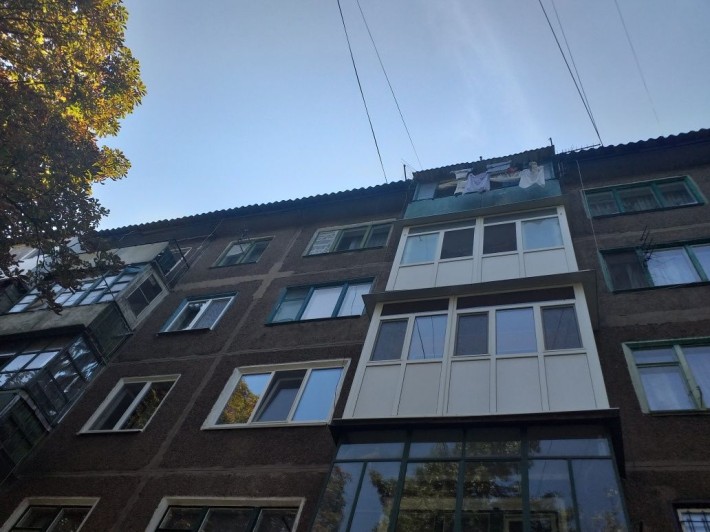 Продам 2 комнатную квартиру на 3 этаже 5 этажного дома - фото 1
