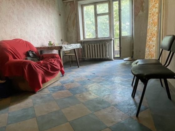 Продам 3-х кімнатну по Проспекту Свободи Каменское