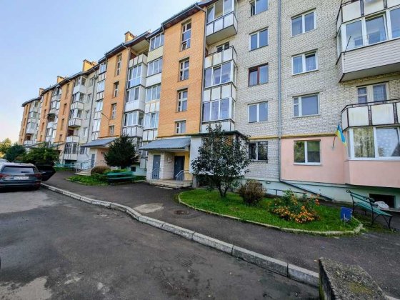 Продаж 3-х кімнатної квартири на вул. Наливайка Дрогобыч