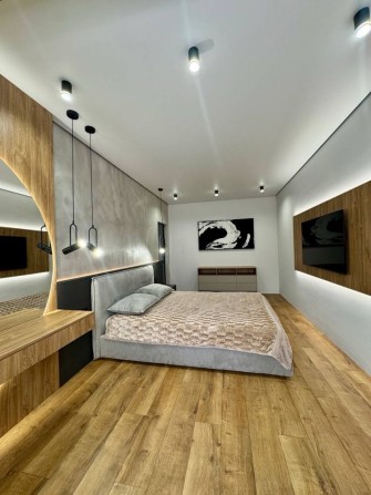 Стильна 2 кімнатна квартира з ремонтом - фото 1