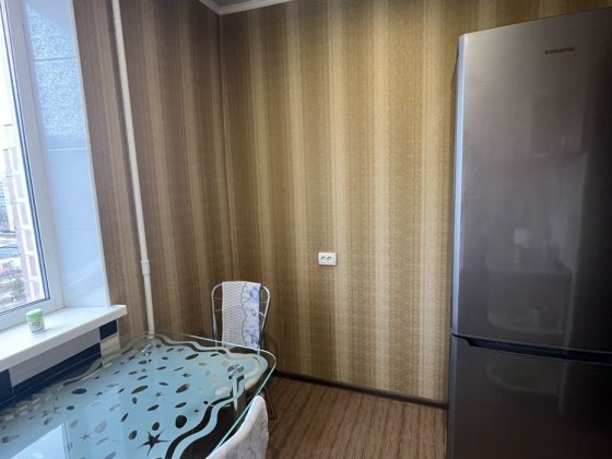 Продам 3-х комнатную квартиру Каменское