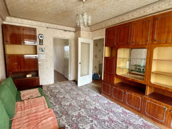 Продам 2к Кам’янське Кам'янське