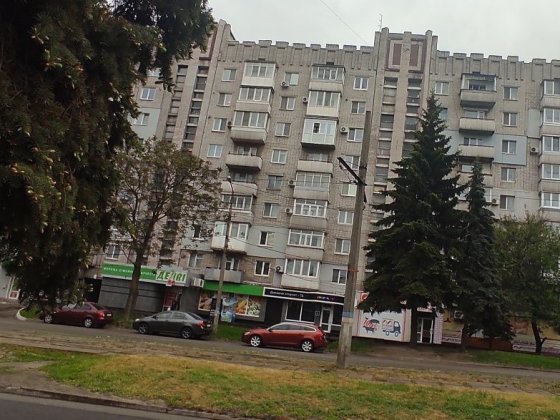 Продам 2 квартиру(чешка) ,пр.Васыля Стуса 19 Кам'янське