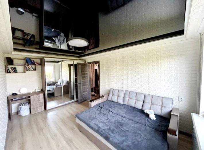 Продам 1к квартиру, ремонт, мебель, техника!!! Матросова. - фото 1