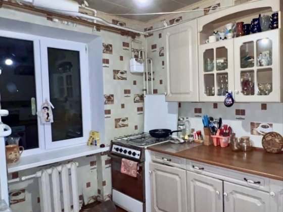 Продам 2 к квартиру г. Змиев, Пролетарское шоссе, 3 Зміїв