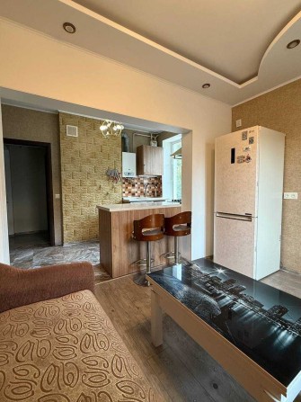 Продажа 3х комнатной сталинки с ЕВРОРЕМОНТОМ - фото 1