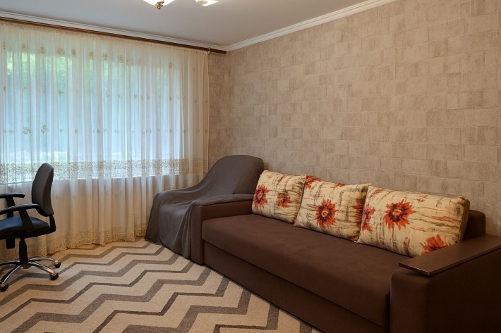 Продається 2-кімнатна квартира - фото 1