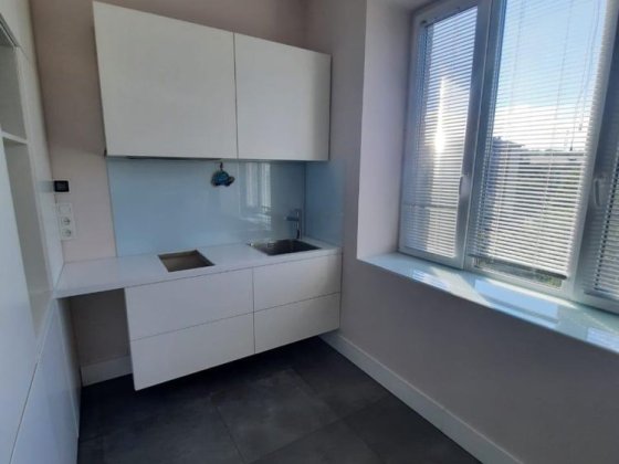 Продам 2х ком центр vip Кам'янське