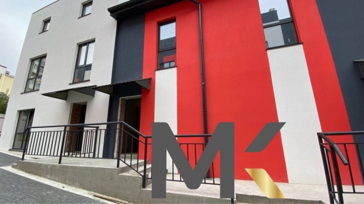 Продається 2-к квартира з мансардою — 45 м² - фото 1