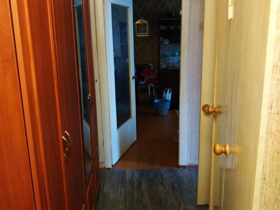 Продам 2-х кімнатну квартиру Каменское