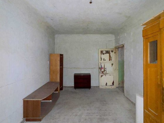 2 кімн. квартира, 41 кв.м, 2/4, вул. Колеусівська Кам'янське