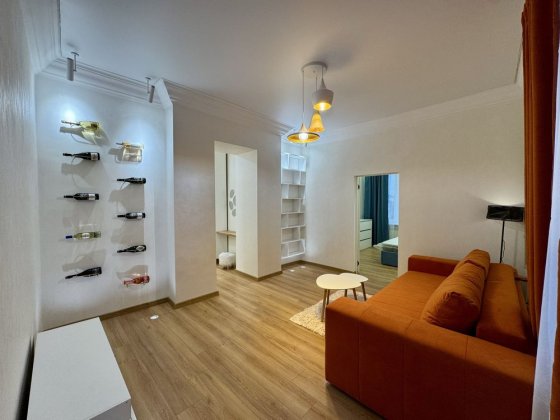 3-к квартира ЦЕНТР ГОРОДА Проспект Свободы. 70 кв.м 4/5 эт. Каменское