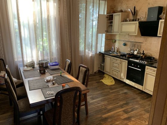 Продам 3-х комнатную квартиру на проспекте свободы Каменское