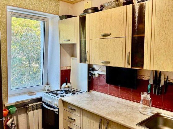 В эксклюзивной продаже большая гостинка на Парусной Чорноморськ