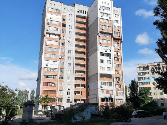 ПРОДАЖ двокімнатної великогабарітної квартири, Лівий берег Кам'янське