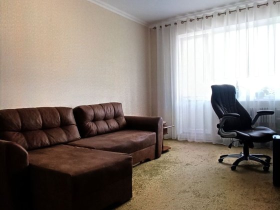 Продам двокімнатну квартиру на лівому березі Кам'янське