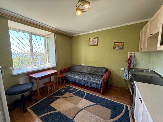 Продам затишну квартиру Чорноморськ