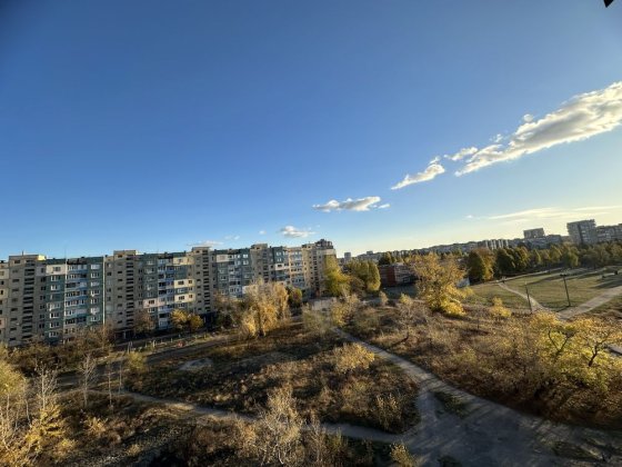 Продам 3-х комн кв на Лівому березі, 3 мкр, Камʼянське Каменское