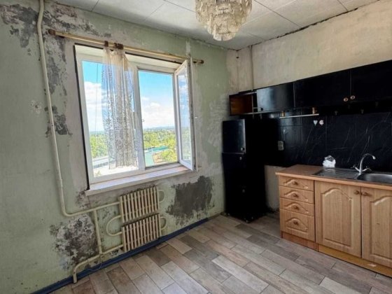 ПРОДАМ однокімнатну квартиру (малосімейка) на 11 мкрн (лівий берег)(Н) Кам'янське