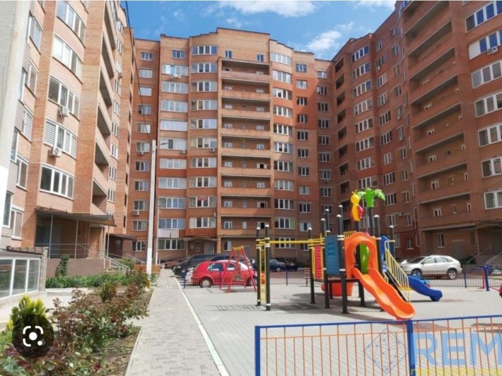 Продам 2к.квартиру Монолит у моря - фото 1