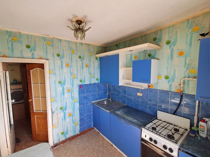 Продам 2 комнатную на Харковськой л/б - фото 1