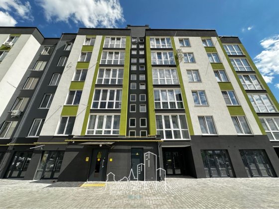 Продам затишну 2- кімнатну квартиру готову до проживання! Кам'янець-Подільський