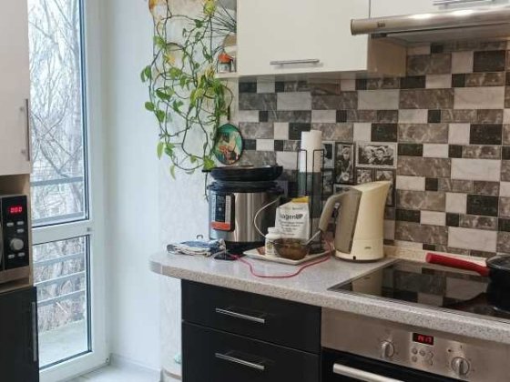 Продам 2к с шикарным видом на озеро! Чорноморськ