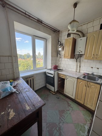 Продам 2 кімнатну квартиру - фото 1
