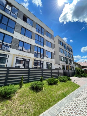 Однокімнатна квартира з мінімальним оформленням - фото 1