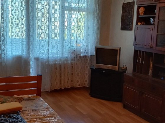 Продам однокомнатную квартиру в хорошем районе города. Чорноморськ