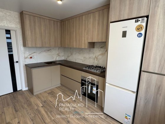 Продам 2-о кімнатну кіартиру з якісним ремонтом у новому будинку Кам'янець-Подільський